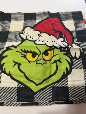 Grinch Plaid Holiday Pillow Cover set x4